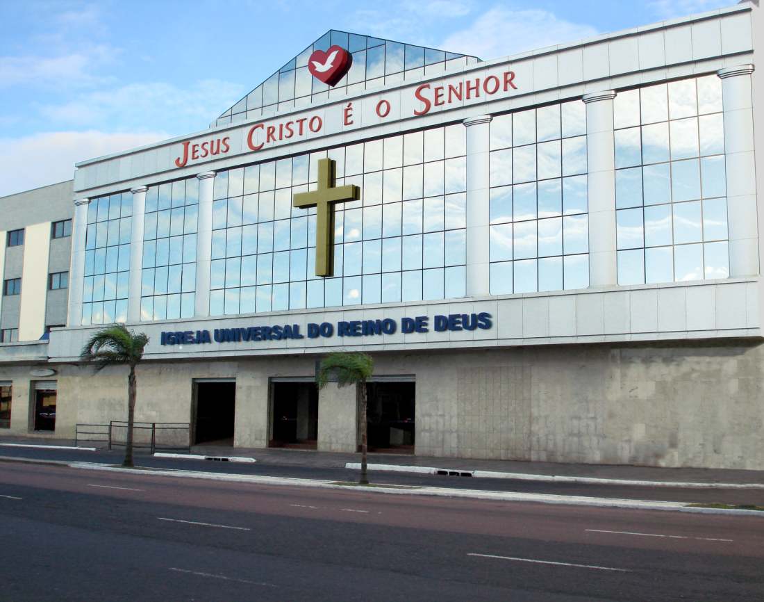 Deputado Carlos Gomes Igreja Universal do Reino de Deus será homenageada na AL